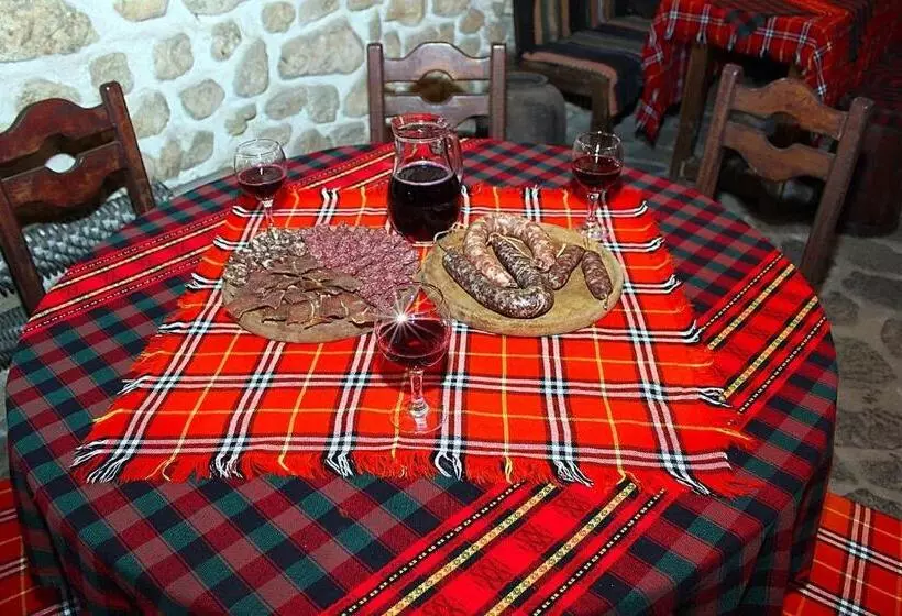 Majatalo Melnik Pyramids Guesthouse