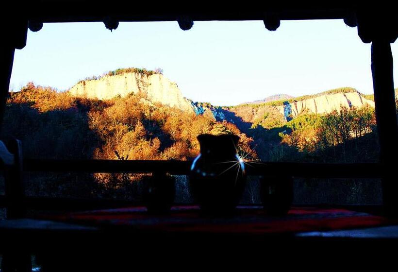 بنسيون Melnik Pyramids Guesthouse