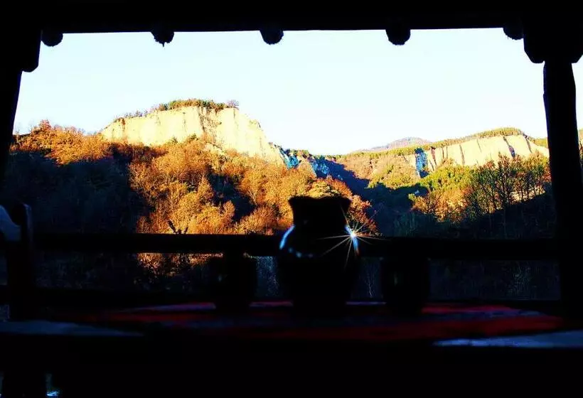 Majatalo Melnik Pyramids Guesthouse