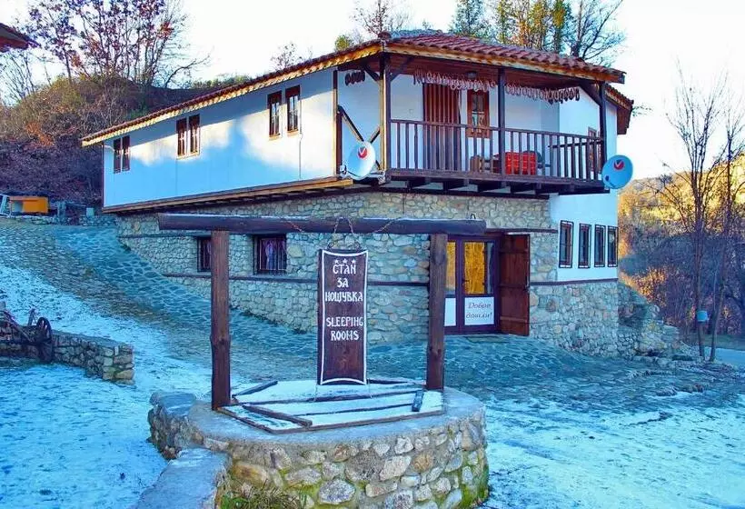 Majatalo Melnik Pyramids Guesthouse