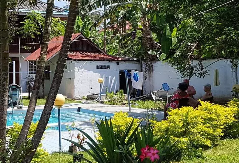 Majatalo Sendowan Baru Amurang