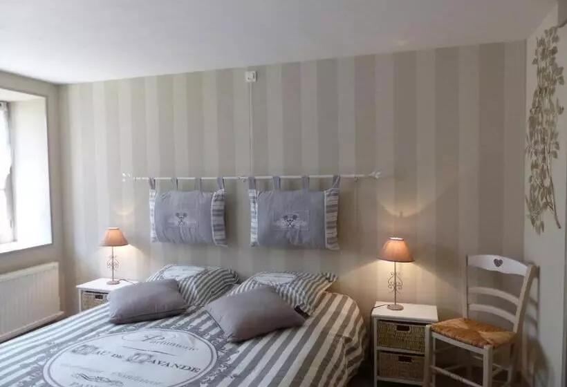 Aamiaismajoitus (B&B) La Maison Aux Hortensias