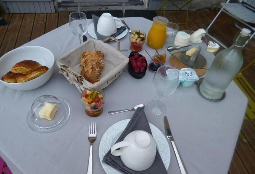 مبيت وإفطار Le Moulin De Cors