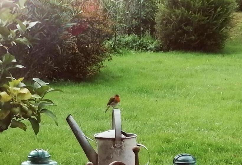 צימר Maison Maupas Chambre Rouge