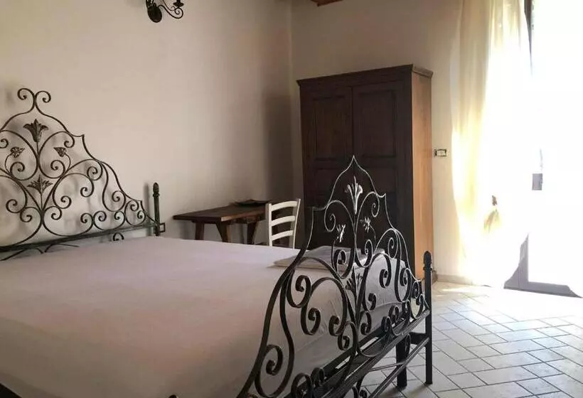 هتل Agriturismo San Michele