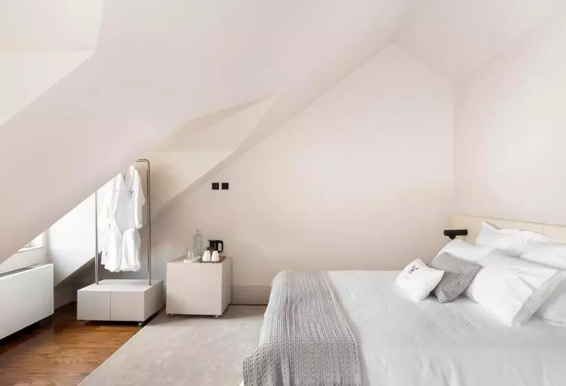 Hotelli Casa Noronha Lima  Historic Stay