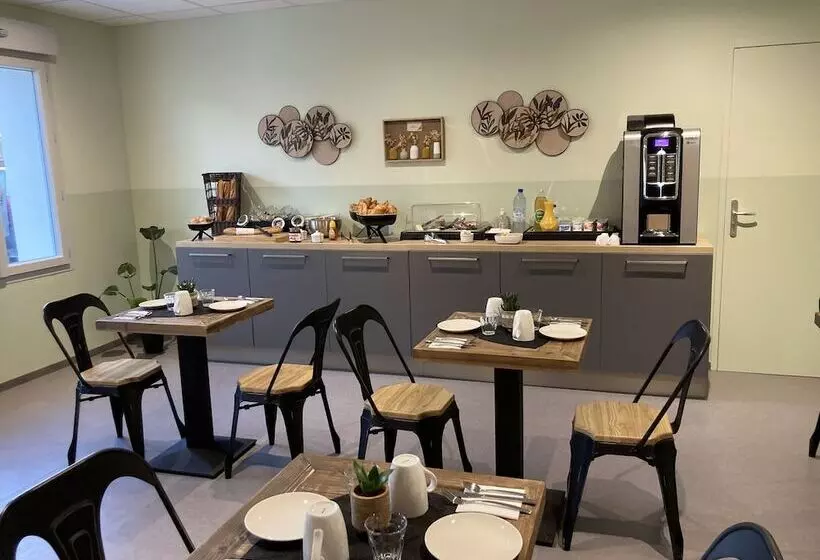 ホテル Hôtel De La Tour