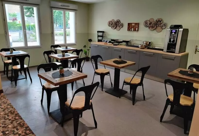 ホテル Hôtel De La Tour