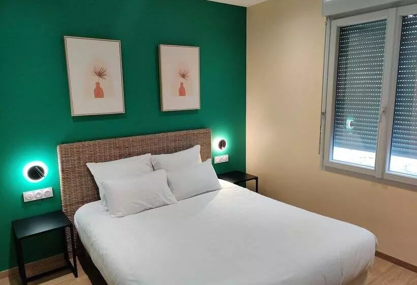 ホテル Hôtel De La Tour