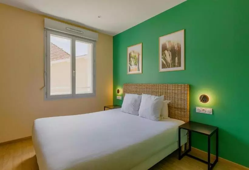 ホテル Hôtel De La Tour