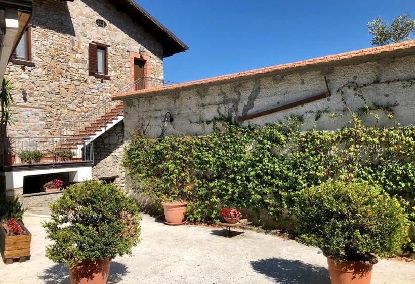 בית מלון כפרי Il Casolare Degli Alburni