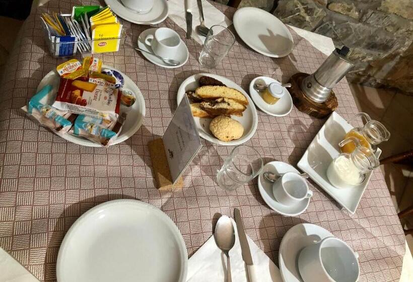 בית מלון כפרי Il Casolare Degli Alburni