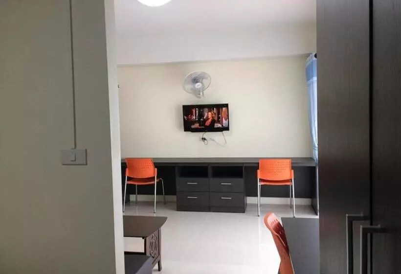 ホテル Pangviman Residence