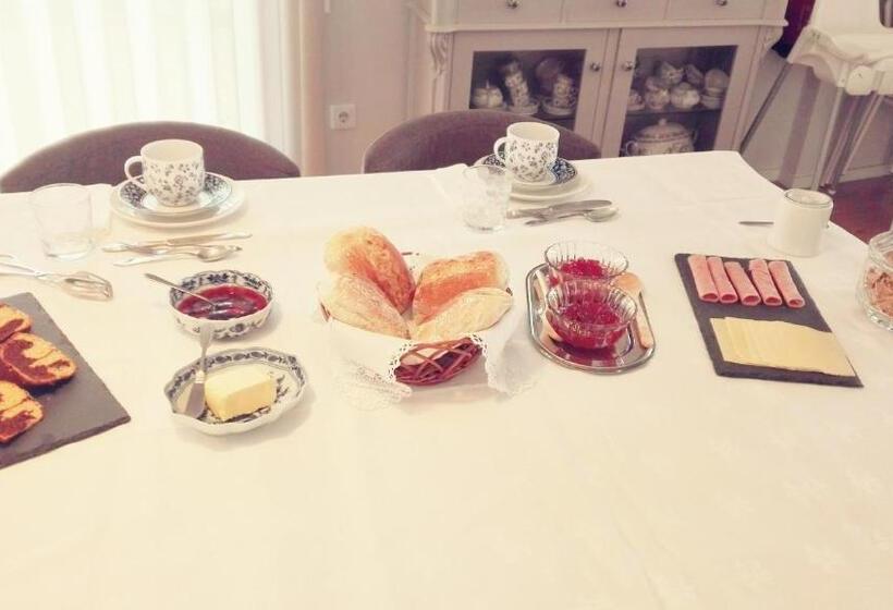 هتل Quinta De Alvarenga