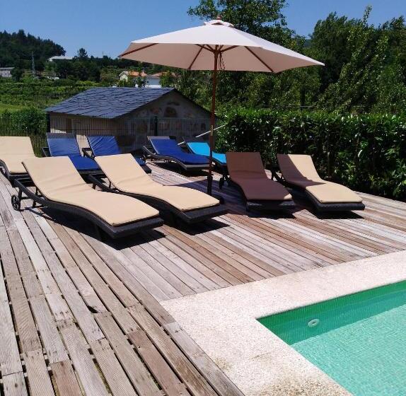 هتل Quinta De Alvarenga