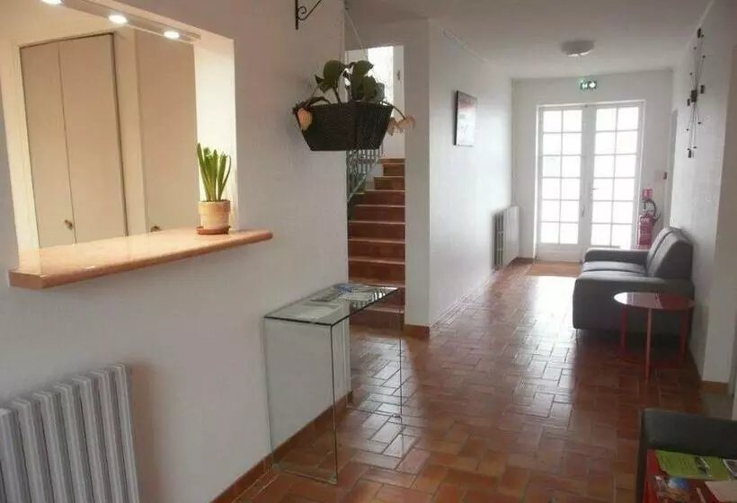 Hotelli Résidence Hôtelière Du Magnoac