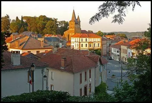 Hotelli Résidence Hôtelière Du Magnoac