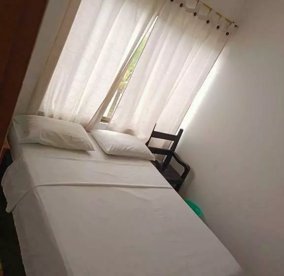 ホテル San Adolfo Carepa