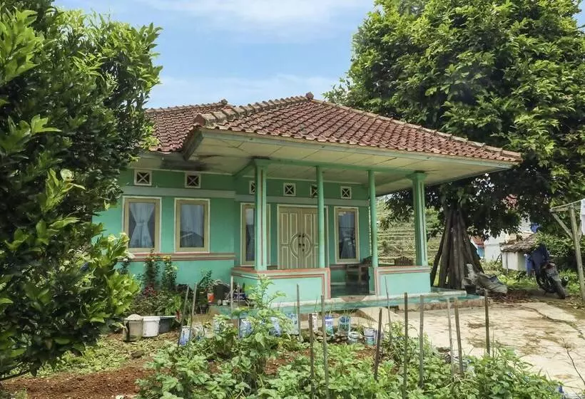 ホテル Spot On 90991 Eco Tourism Desa Panundaan Ciwidey 2 Syariah