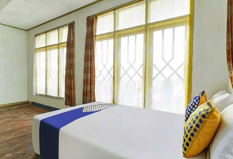 ホテル Spot On 90991 Eco Tourism Desa Panundaan Ciwidey 2 Syariah