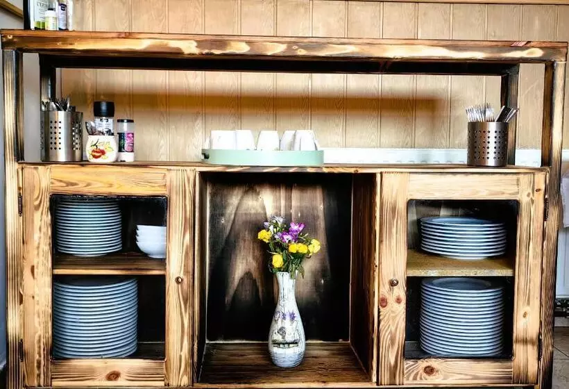 ホテル Voinescu House   Natural Living & Eating