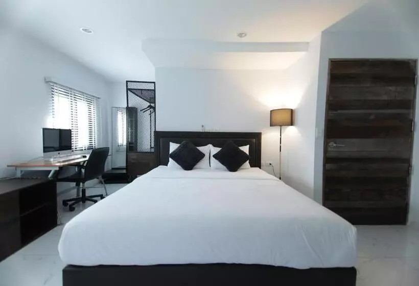 هتل Wire Bangkok Prakhanong