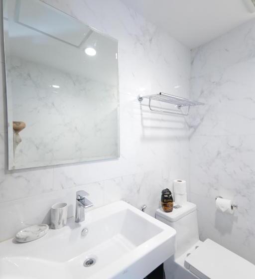 هتل Wire Bangkok Prakhanong