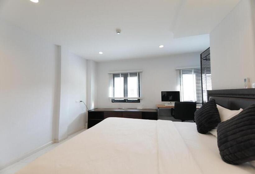 هتل Wire Bangkok Prakhanong