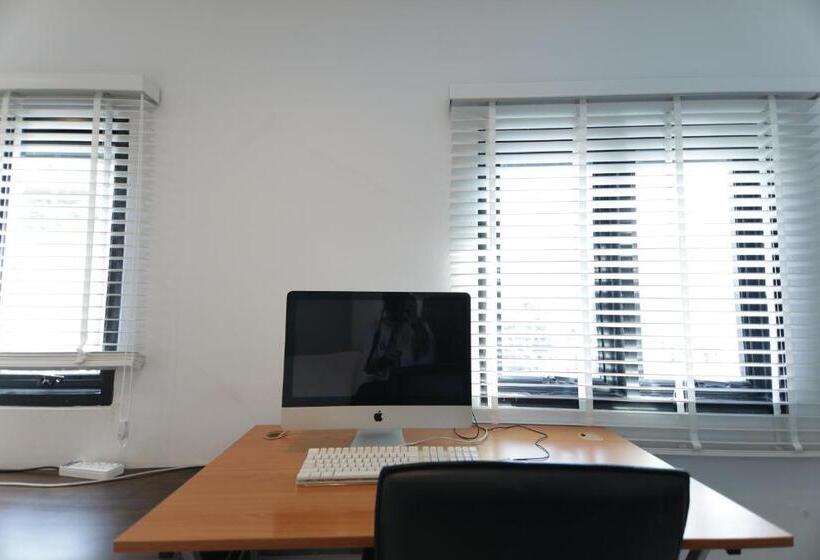 هتل Wire Bangkok Prakhanong