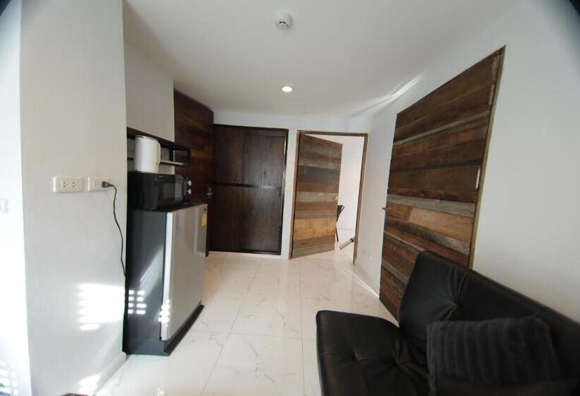 هتل Wire Bangkok Prakhanong