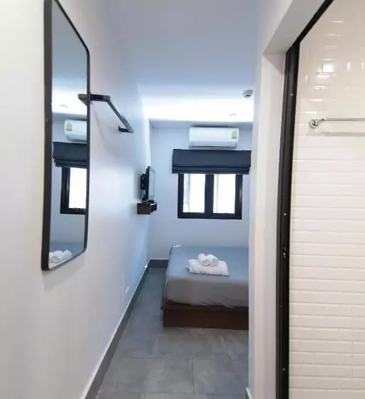 هتل Wire Bangkok Prakhanong