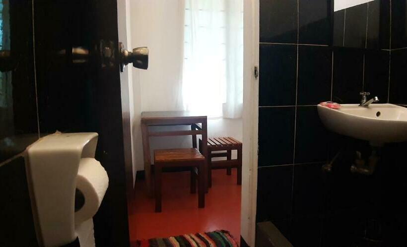 Пансион Angel And Marie S Basic Fanroom For 1   2 Pax