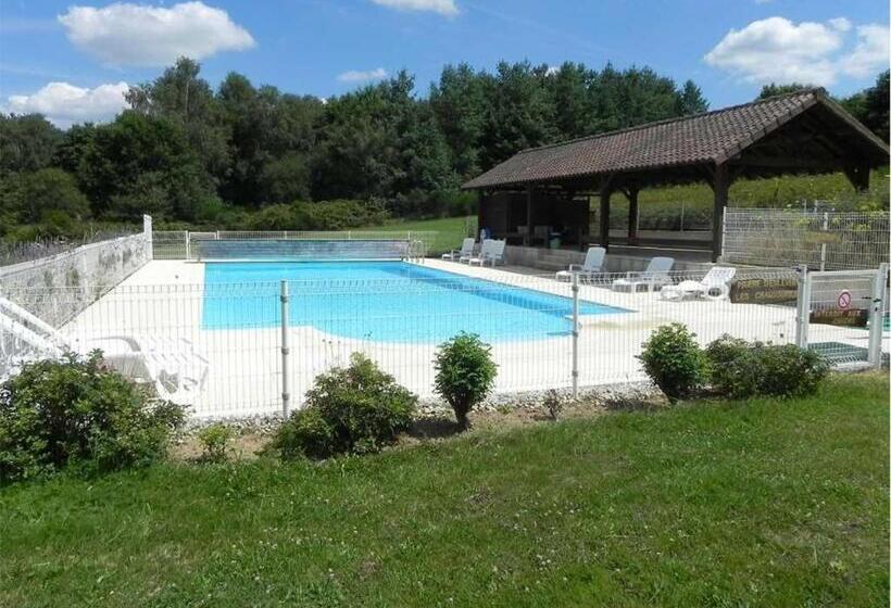 פנסיון Domaine De La Ribiere