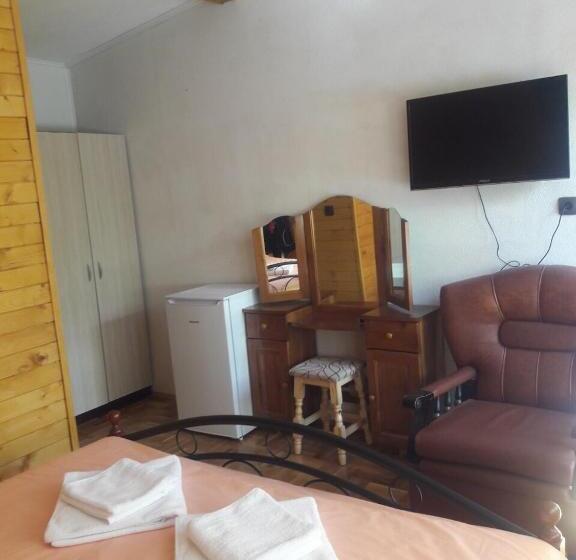 펜션 Guest House „ Mountain Rest“