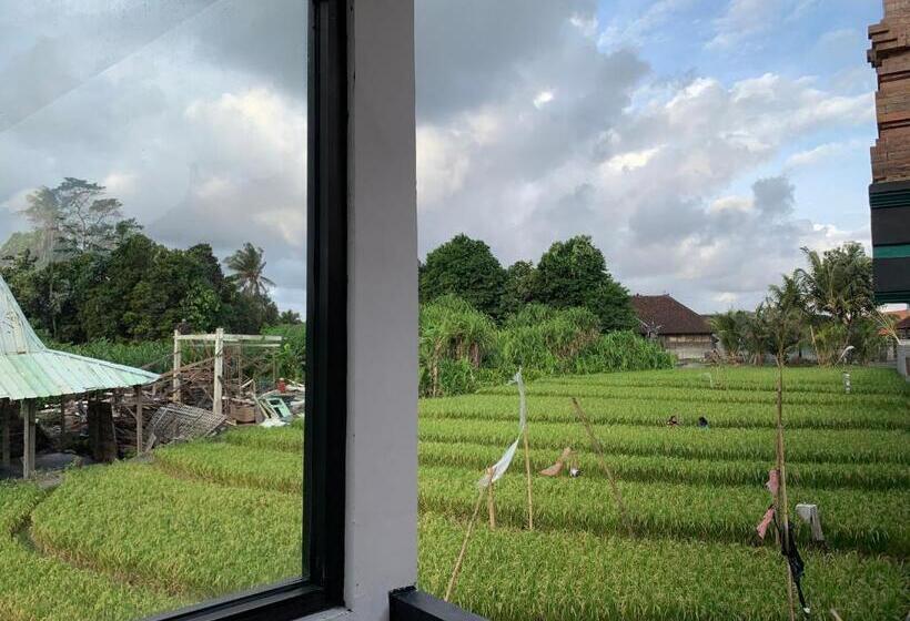 Пансион Kenan Cottage