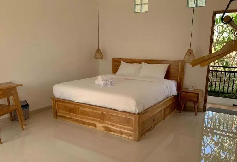 ペンション Kenan Cottage