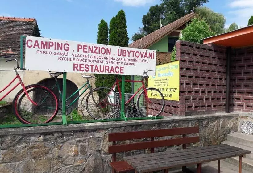ペンション Penzion A Chatový Camp Havraníky U Np Podyjí