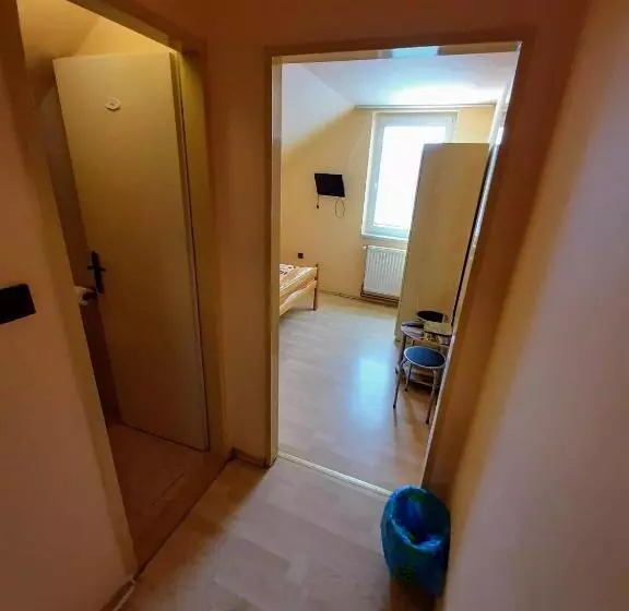 ペンション Penzion A Chatový Camp Havraníky U Np Podyjí