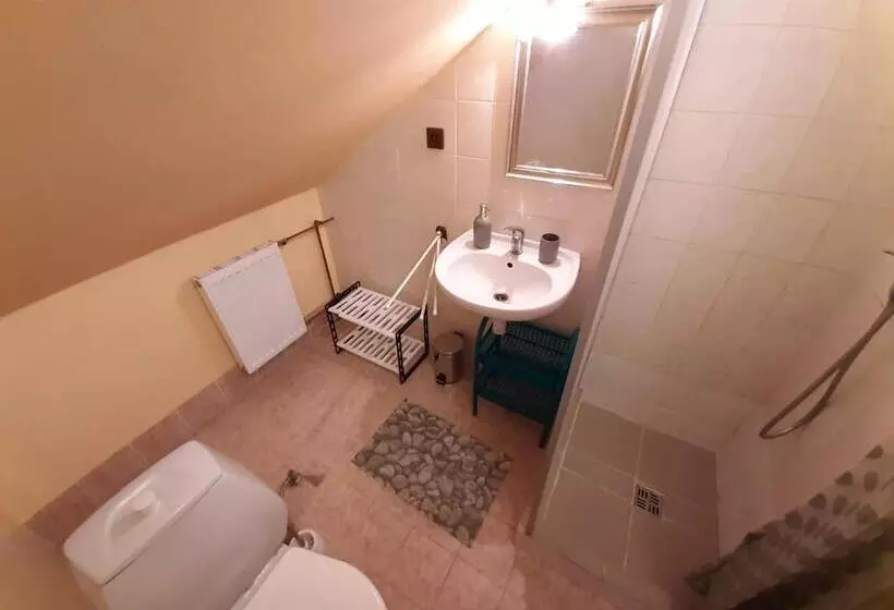 ペンション Penzion A Chatový Camp Havraníky U Np Podyjí