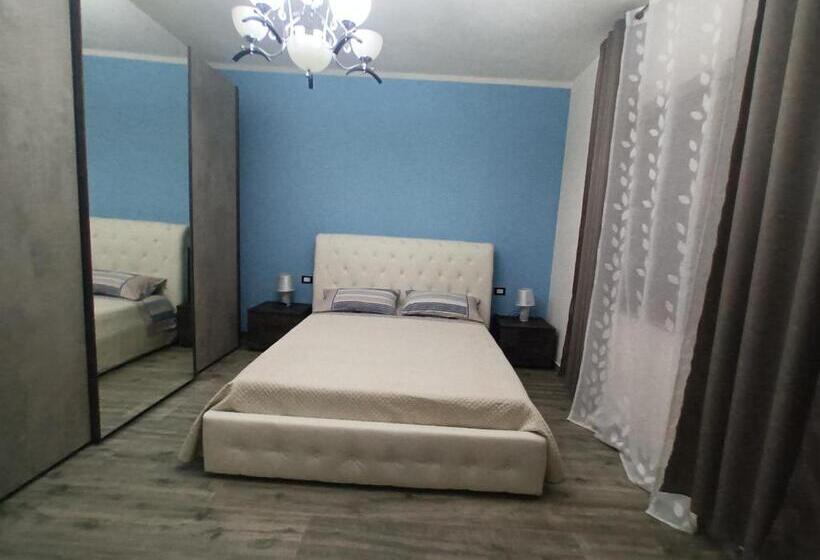 بنسيون Valentina S Garden House