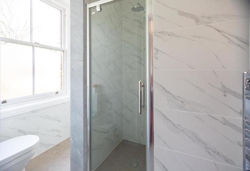 住宿加早餐  Langton House