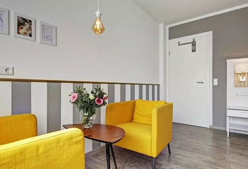 Bed and Breakfast Neckarbett  Self Service