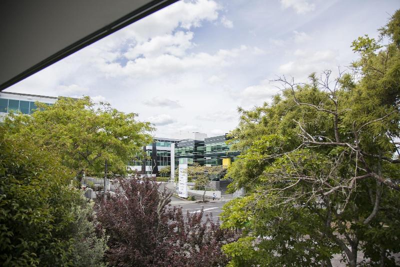 Greenlane Manor Motel