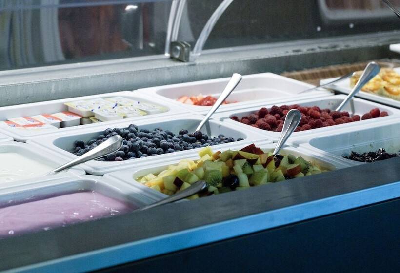 ホテル Albergo Croce Bianca