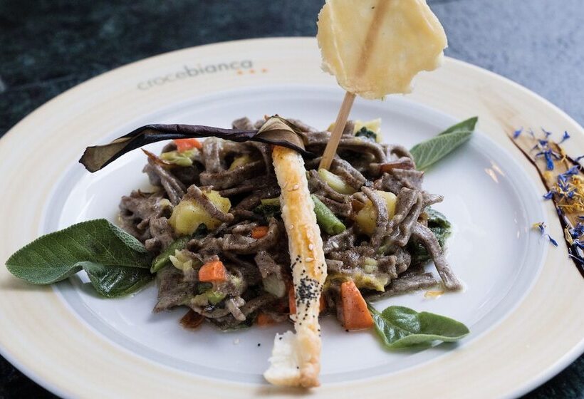 ホテル Albergo Croce Bianca