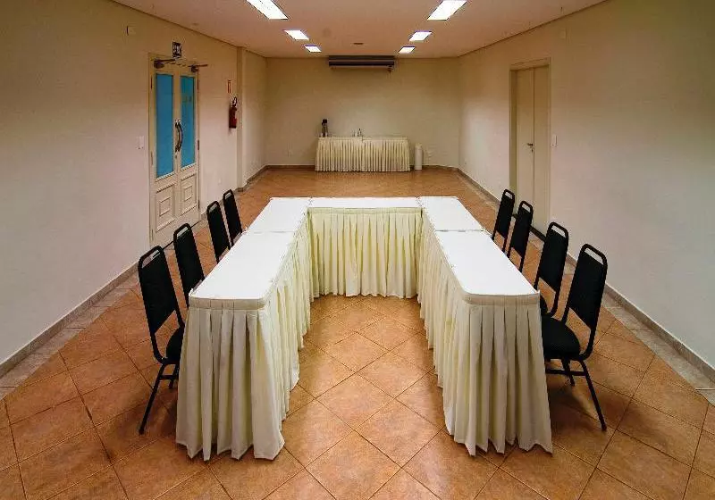 Center Flat Hotel E Eventos