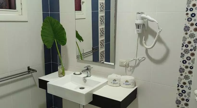 هتل El Quemaito   Luxury Oceanfront Retreat