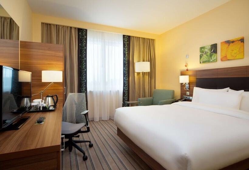 ホテル Hilton Garden Inn Ufa Riverside