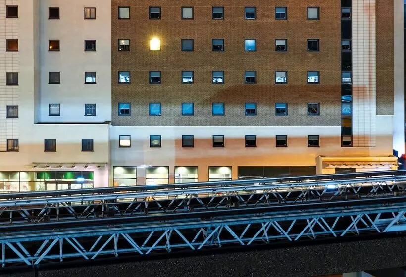 Отель Ibis Budget Birmingham Airport Terminal Building Nec