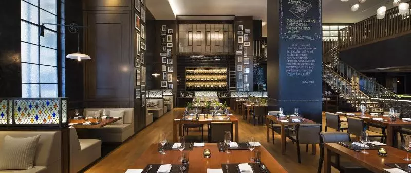 호텔 Jw Marriott Mumbai Sahar Airport